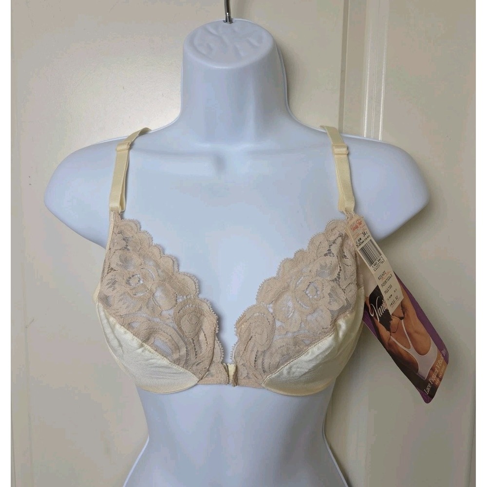 Vintage‎ 1980s Deadstock Vanity Fair Lace Piquant V-Back Bra Satin 1980s Racerbk